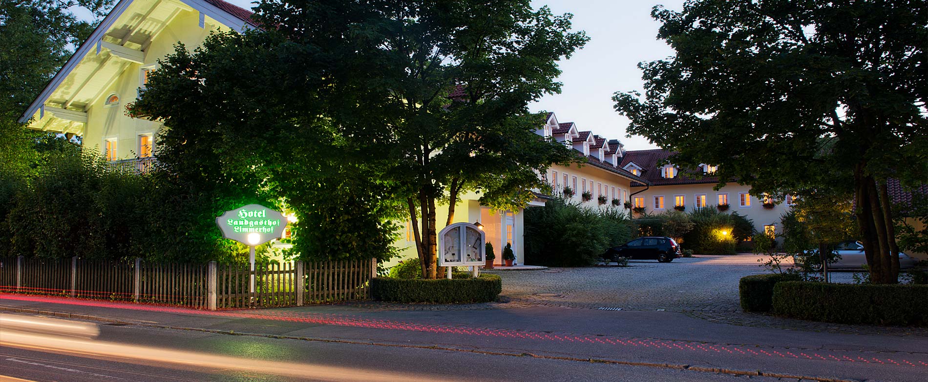 The Hotel Restaurant Hotel Limmerhof during the evening atmosphere seen from the street